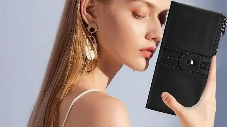 Chic Women Card Wallets: Style Meets Function