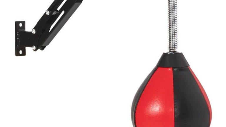 The Benefits of Speed Punching Bag Techniques for Boxers